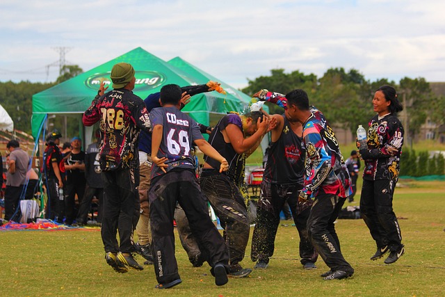 足球因为球 足球因为球