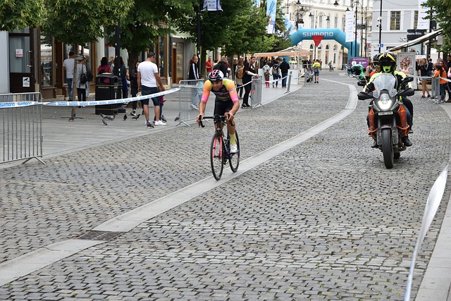 同时也为中 同时也为中